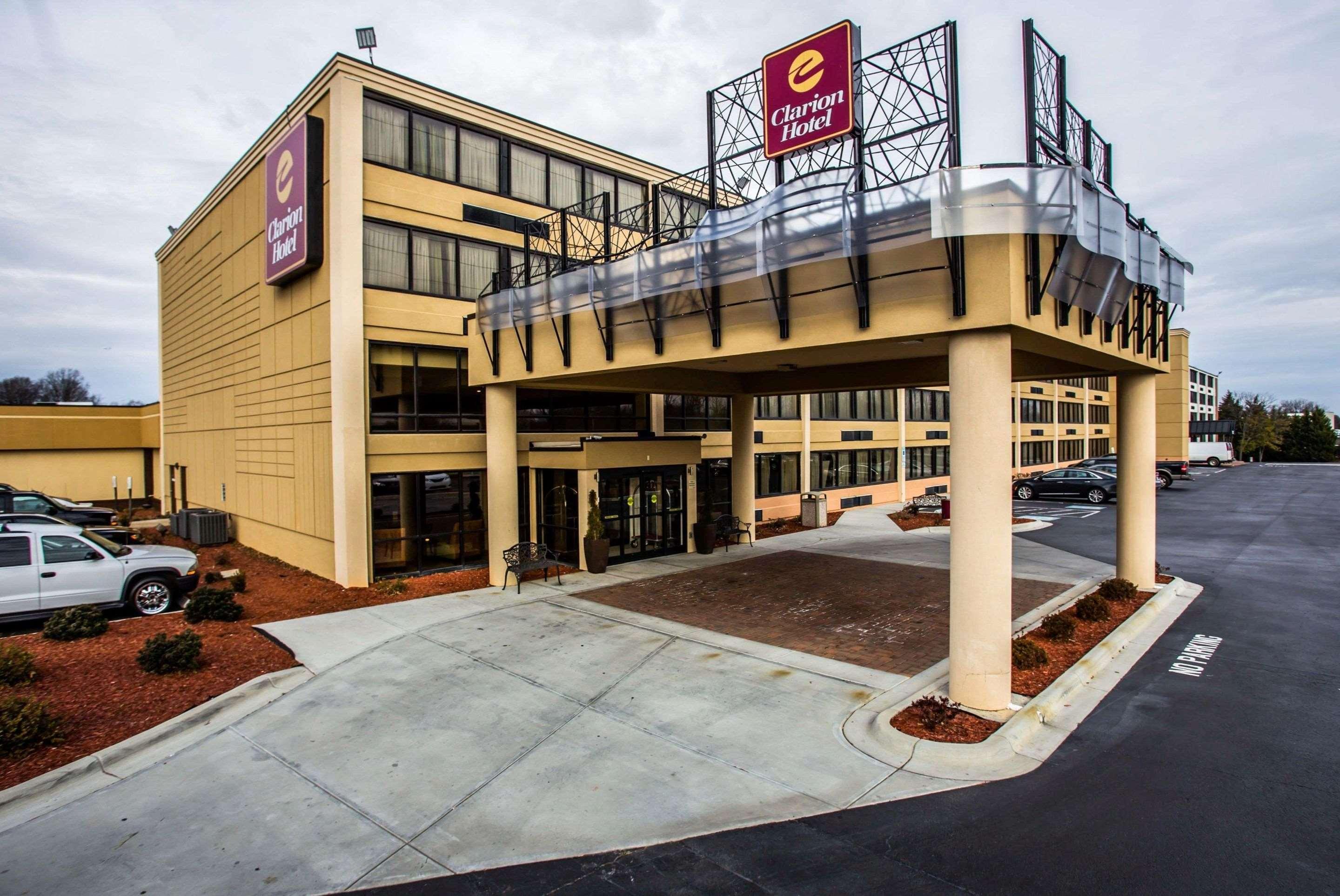 Clarion Hotel Airport & Conference Center Charlotte Exterior photo